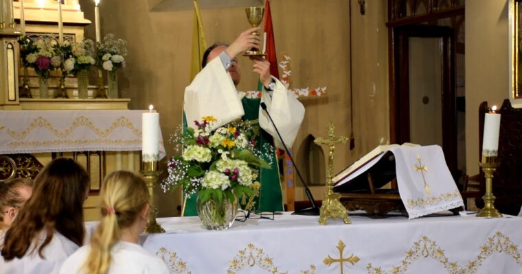 Te Deum Laudamus!