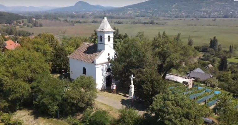 Szentháromság Kápolna madártávlatból